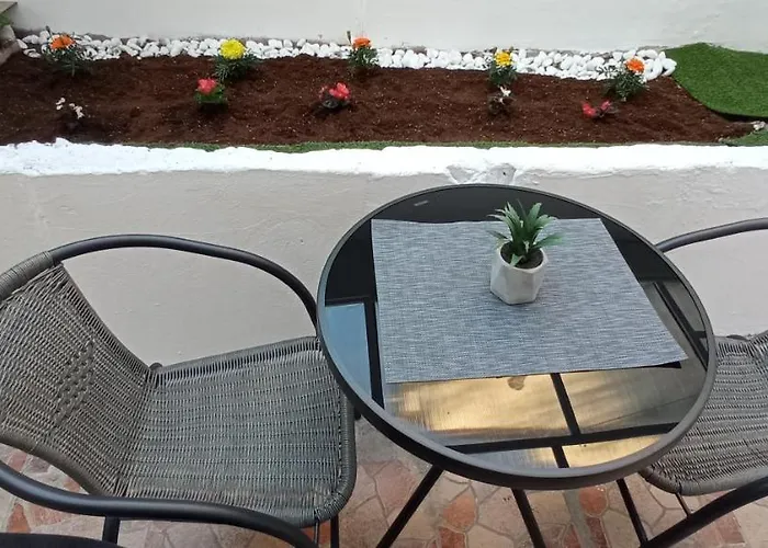 с две спални. Appartement