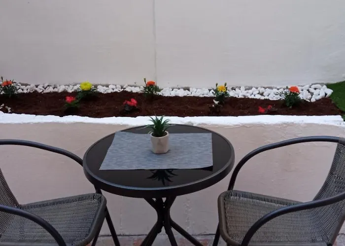 с две спални. Varna